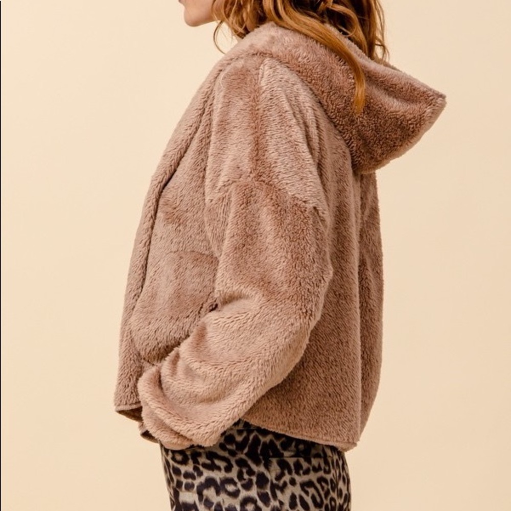 NEW: FAUX FUR HOODIE JACKET | Mocha